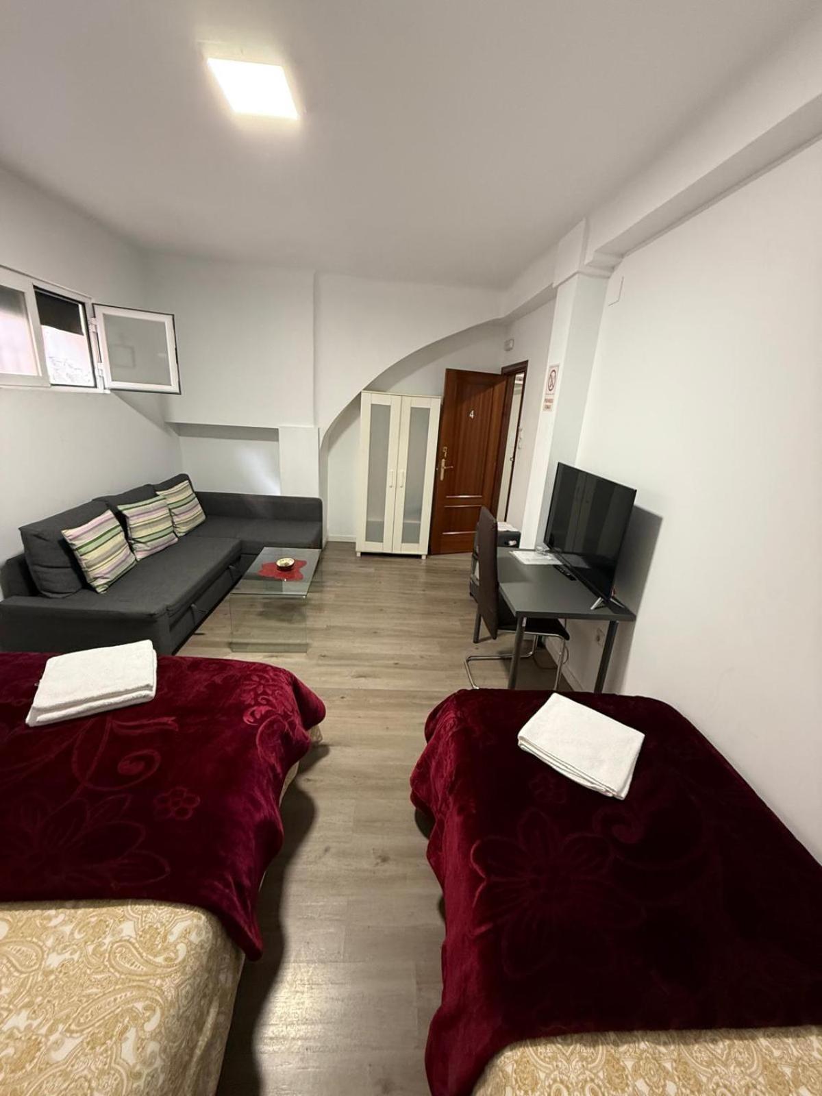 Large Double Room,1688867540:JPEG